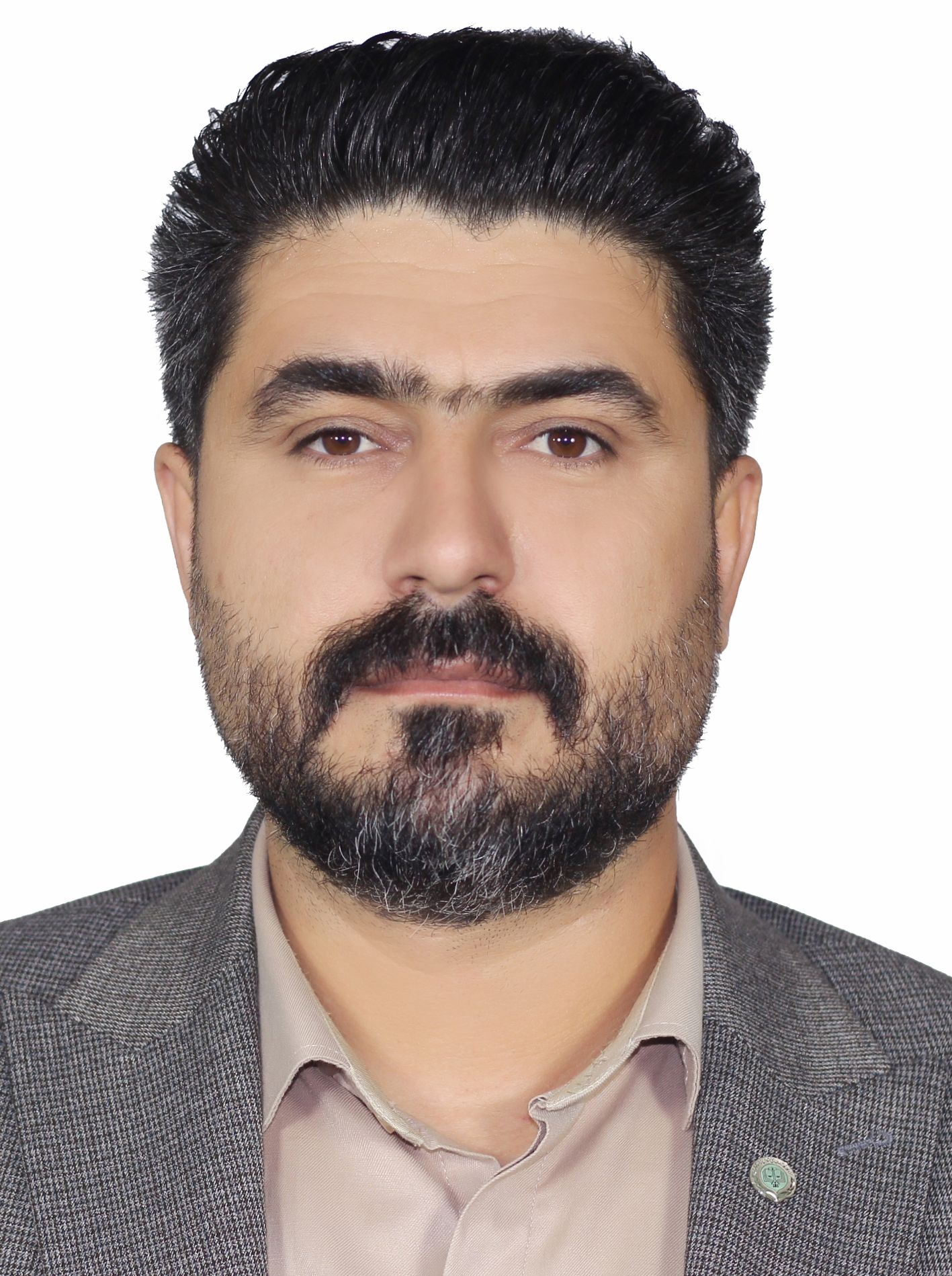 تصویر وحید  آقالو